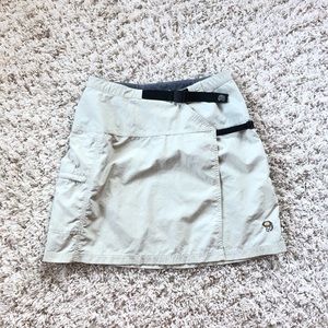 Mountain Hardwear (vintage) wrap skirt size 10